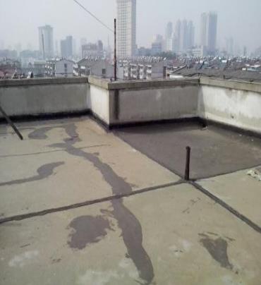 洮北漏水维修 楼顶漏水是什么原因，楼顶漏水维修方法是什么?